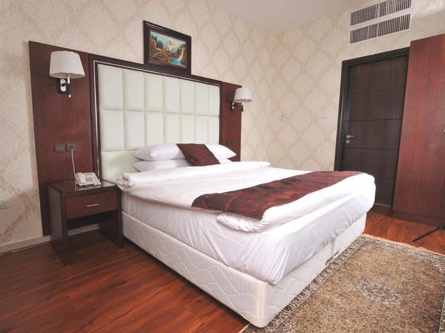 Royal Aparthotel Abu Dhabi